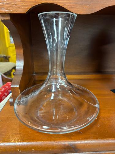 Decanter - leaded crystal - small chip on rim