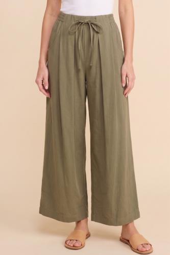 Pant - Drawstring Detail Pleated Relaxed Pants HY3341