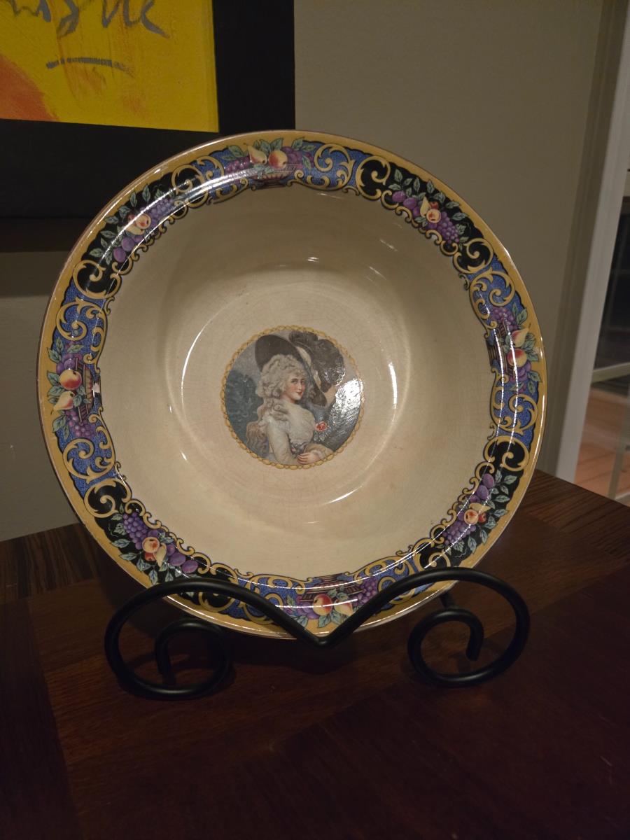 Vintage Victorian-Style Decorative Plate