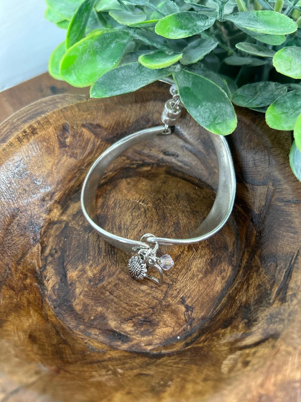 Bracelet w/Charms