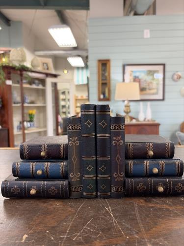 Vintage Bookend Set - Book Stacks